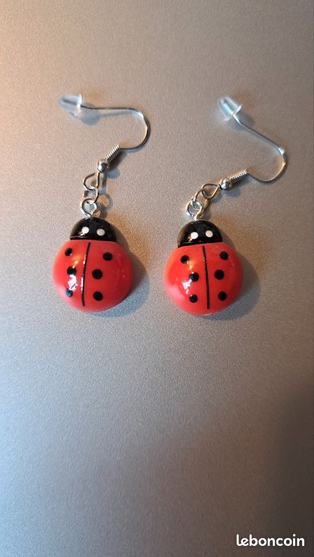 Boucles d'oreilles coccinelle 🐞 (image 2)