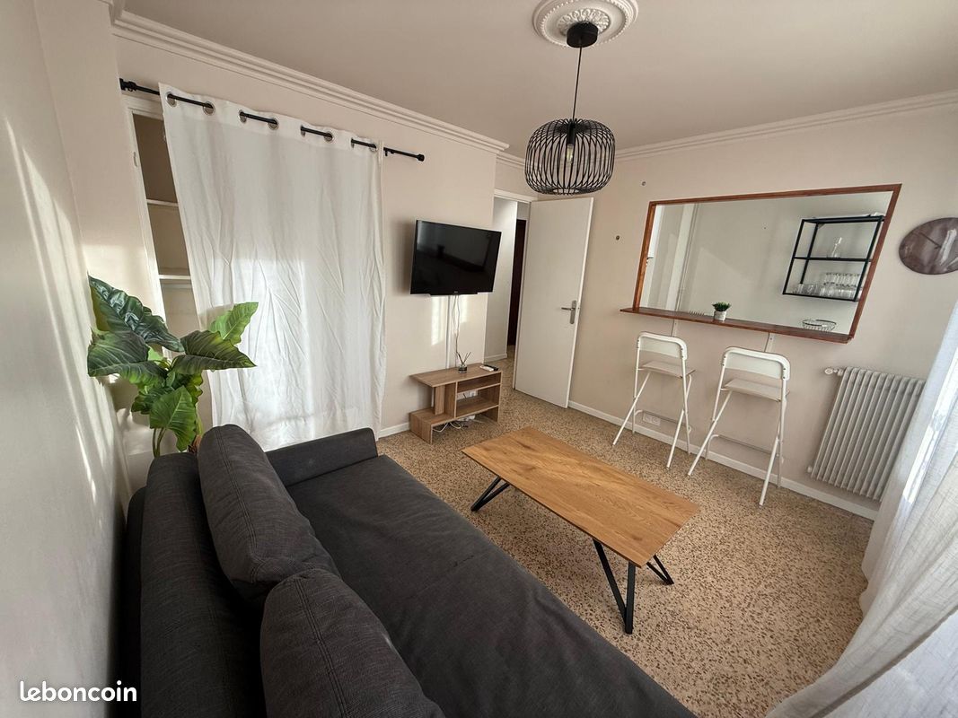 Appartement 1 pièce 26 m² · à Antibes · 26 m² · 750 €/mois