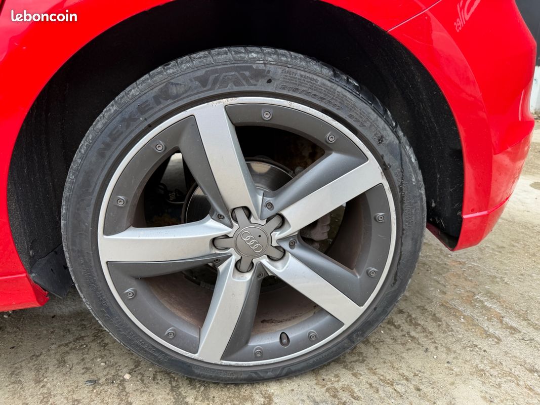 AUDI A1 1.2 TFSI 86 CH PACK S LINE EXT / SIEGES CHAUFFANTS / CLIm (image 26)