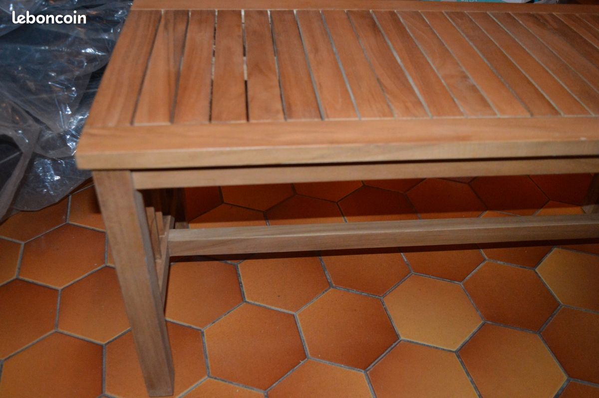 Table basse bois 90*40 Cm
h 43 cm
2 disponibles (1 monté et un en carton) (image 2)