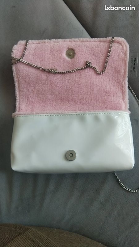 Sac a bandoulière cuir vernis chanel (image 7)