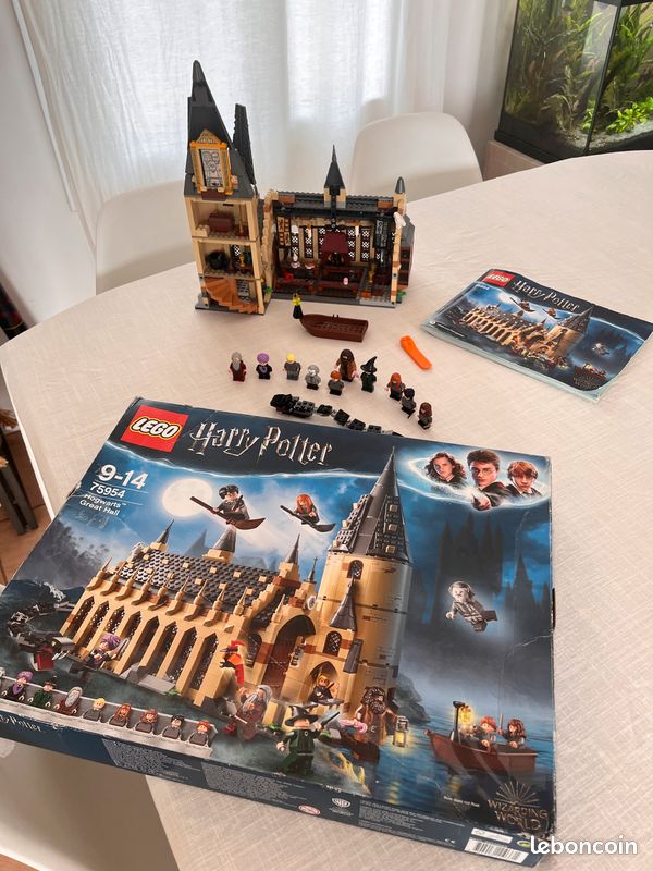 Lego Harry Potter 75954 (image 1)
