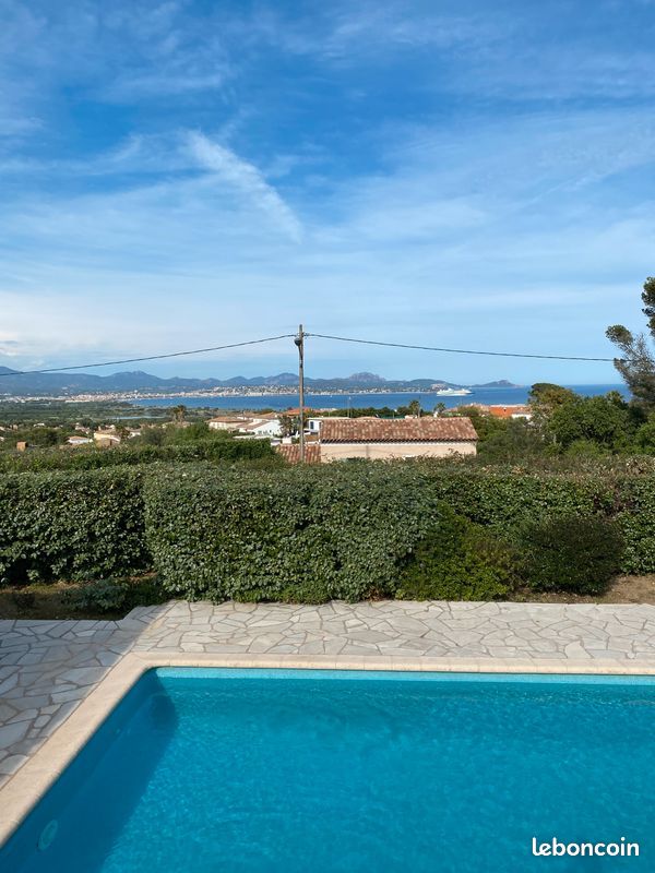 Maison 4 pièces 110 m² · à Fréjus · 110 m² · 990 000 €