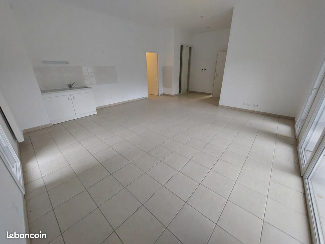 Appartement 3 pièces 68 m² · à Albertville · 68 m² · 938 €