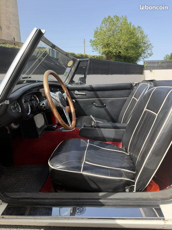 Mg b roadster cabriolet - 1966 (image 14)