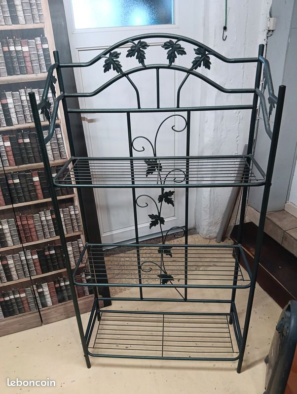 Etagère fer forgé (image 1)