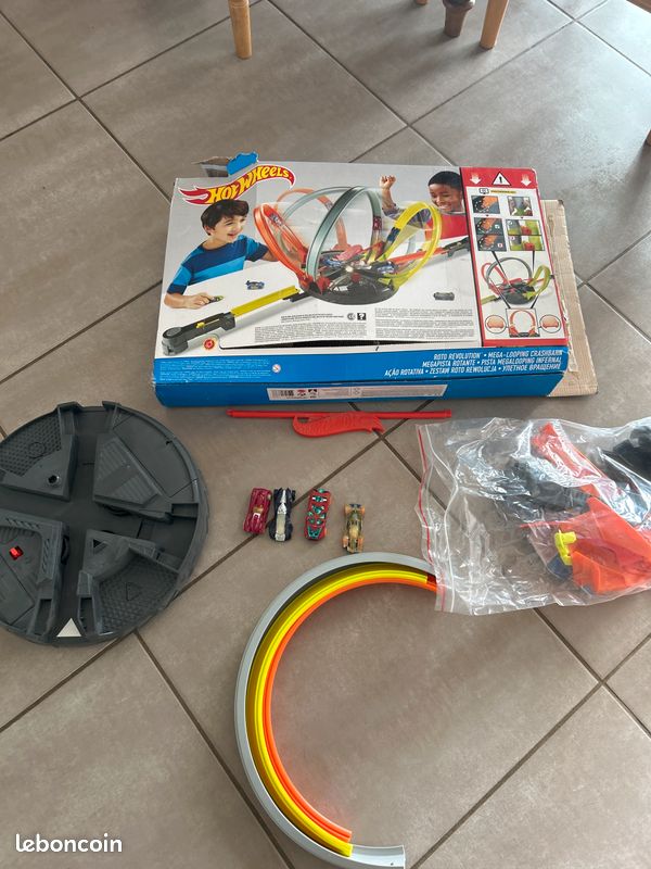 Circuits voiture hot wheels (image 1)