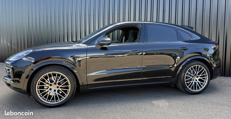 Porsche CAYENNE COUPE (9YB) 3.0 V6 462CH E-HYBRID PLATINUM EDITION (image 3)