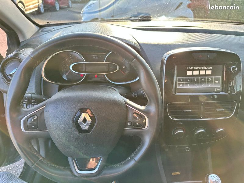 Renault CLIO IV 1.5 DCI 75CH ENERGY BUSINESS 5P EURO6C (image 17)