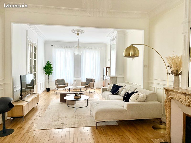 Maison 15 pièces 200 m² · à Saint-Quentin · 200 m² · 369 000 €