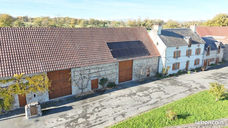 Propriété 10 pièces 326 m²