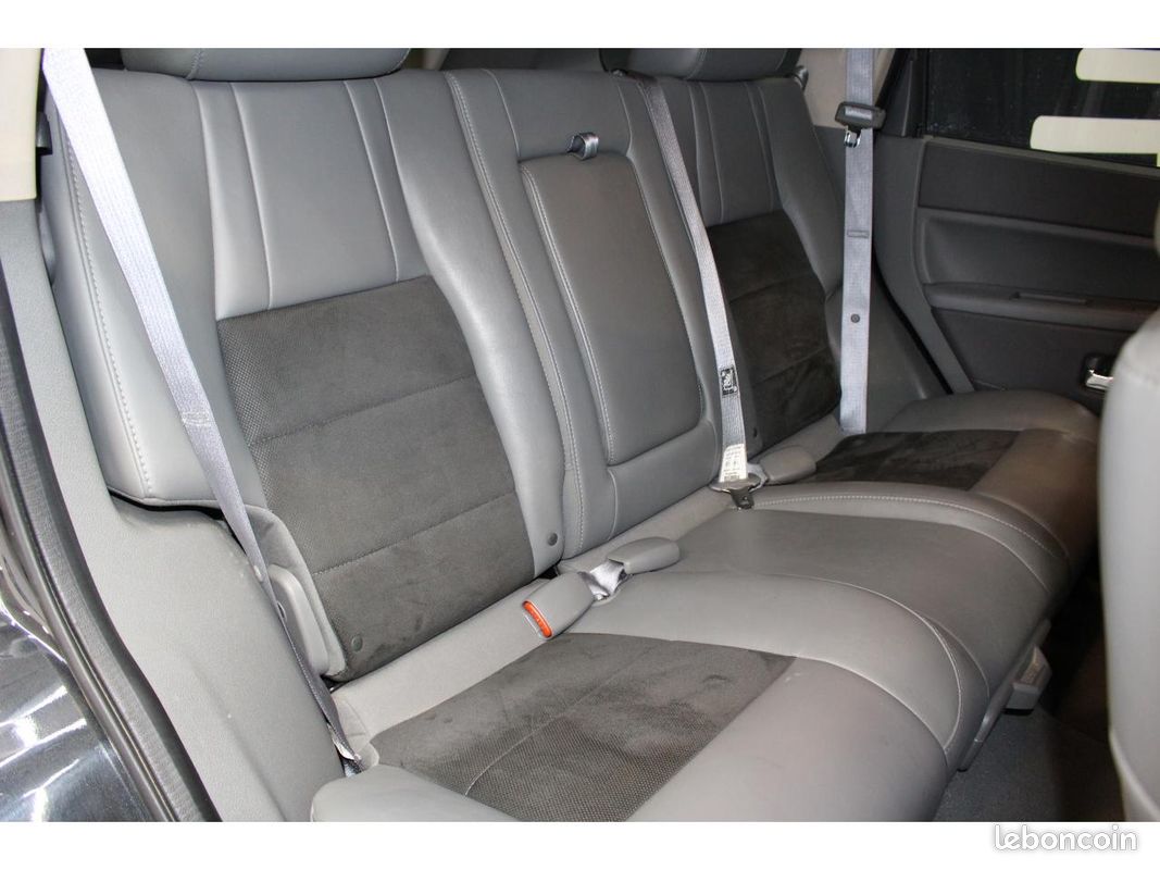 Jeep grand cherokee 6.1 hemi v8 srt-8 2007 phase 1 (image 39)