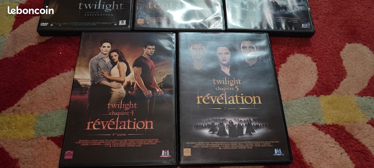 Coffret 5 dvd Twilight 1 5 version française (image 5)