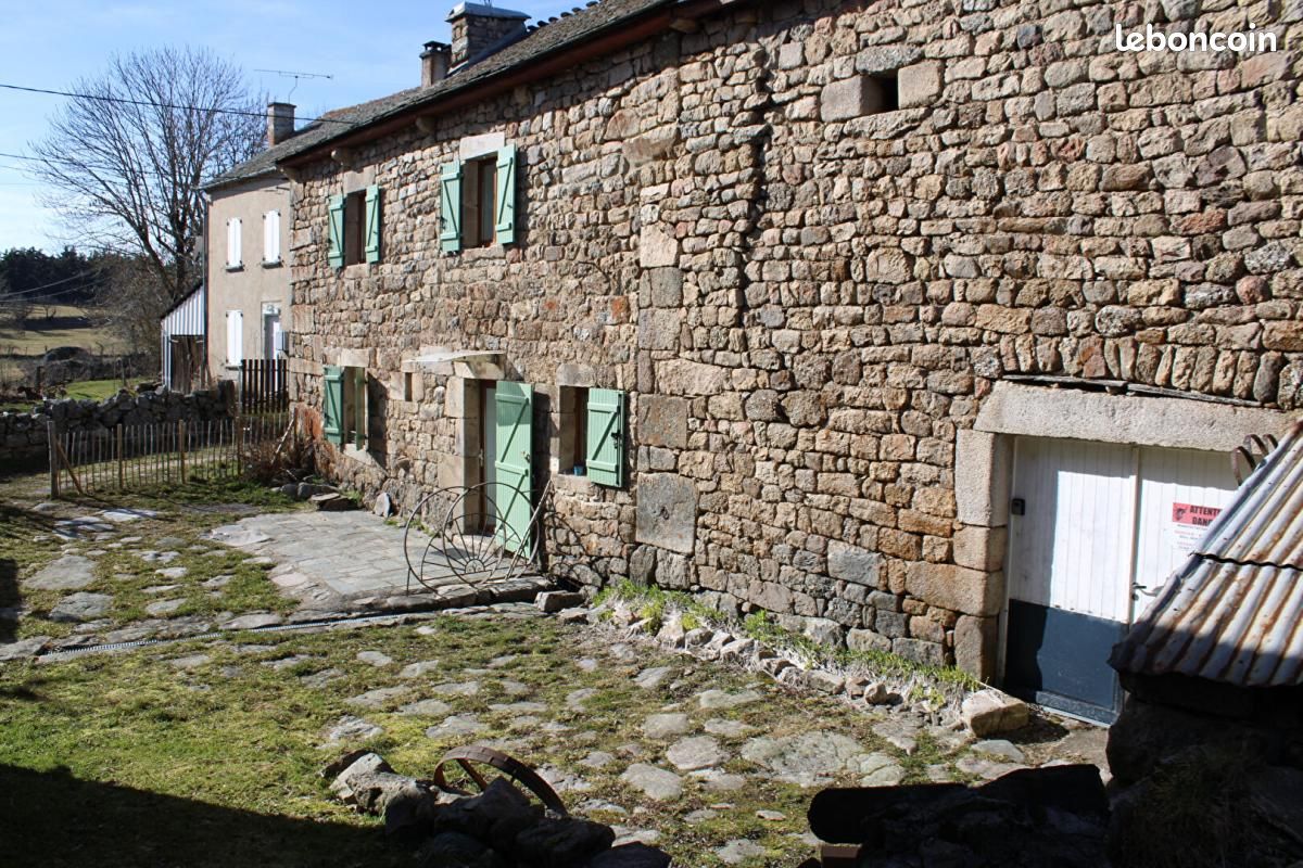 Maison 4 pièces 150 m² · à Grandrieu · 150 m² · 235 000 €