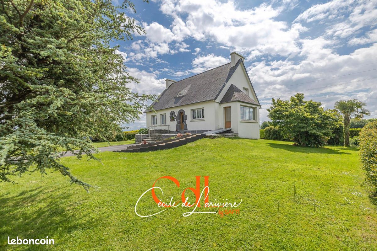 Maison 7 pièces 160 m² · à Landivisiau · 160 m² · 231 000 €