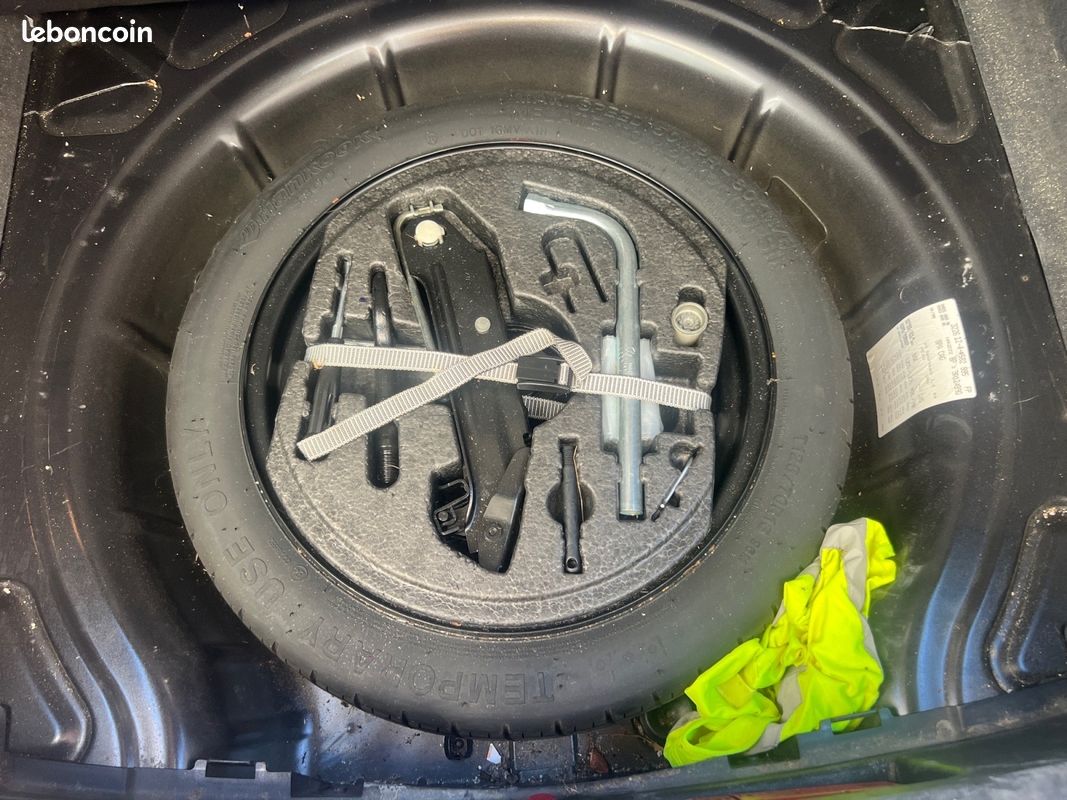 AUDI A3 Sportback Ambiente boîte auto 102Ch Radar AR idéal jeune permis Garantie 12 mois (image 22)
