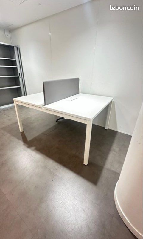Bureau Face-à-Face 140×80 avec Séparateur – Pro, Solide, Blanc (image 3)