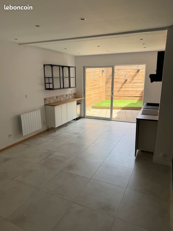 Maison 5 pièces 77 m² · à Houplines · 77 m² · 159 000 €