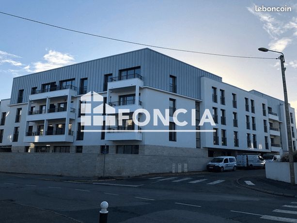 https://img.leboncoin.fr/api/v1/lbcpb1/images/be/51/c6/be51c6238abf0c8d78115730c3fff42bee2ecc1c.jpg?rule=ad-image