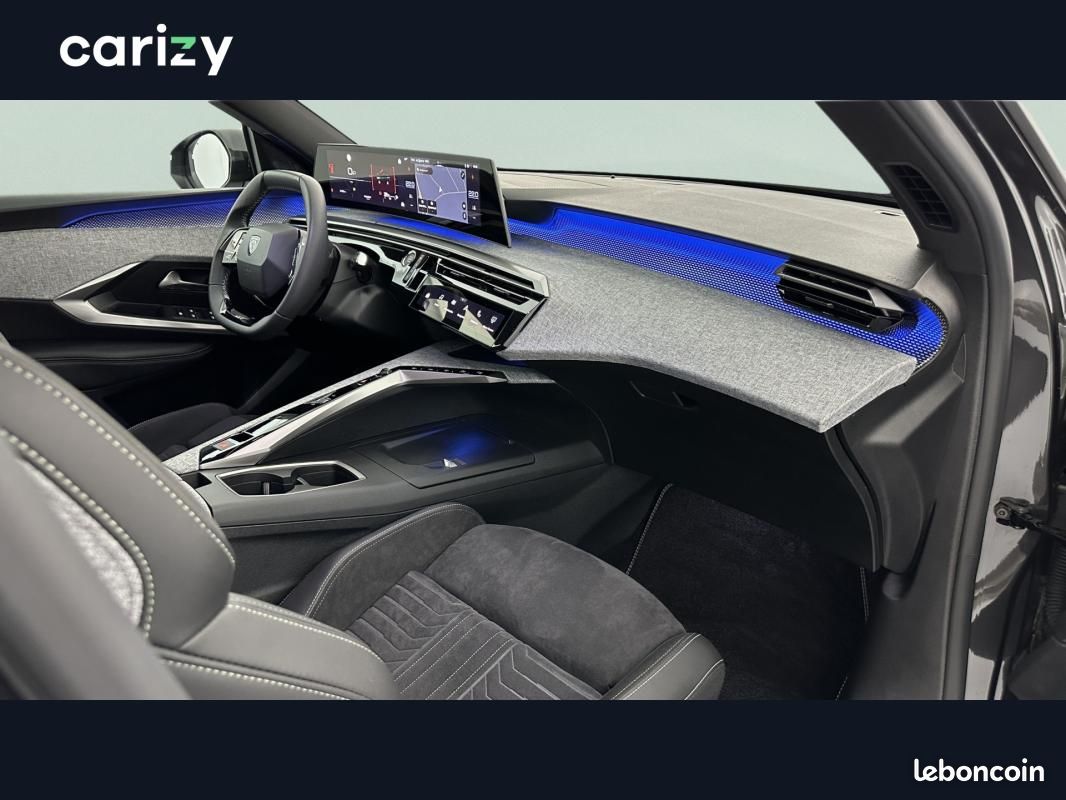 Peugeot 5008 Hybrid 145 e-DCS6 GT (image 11)