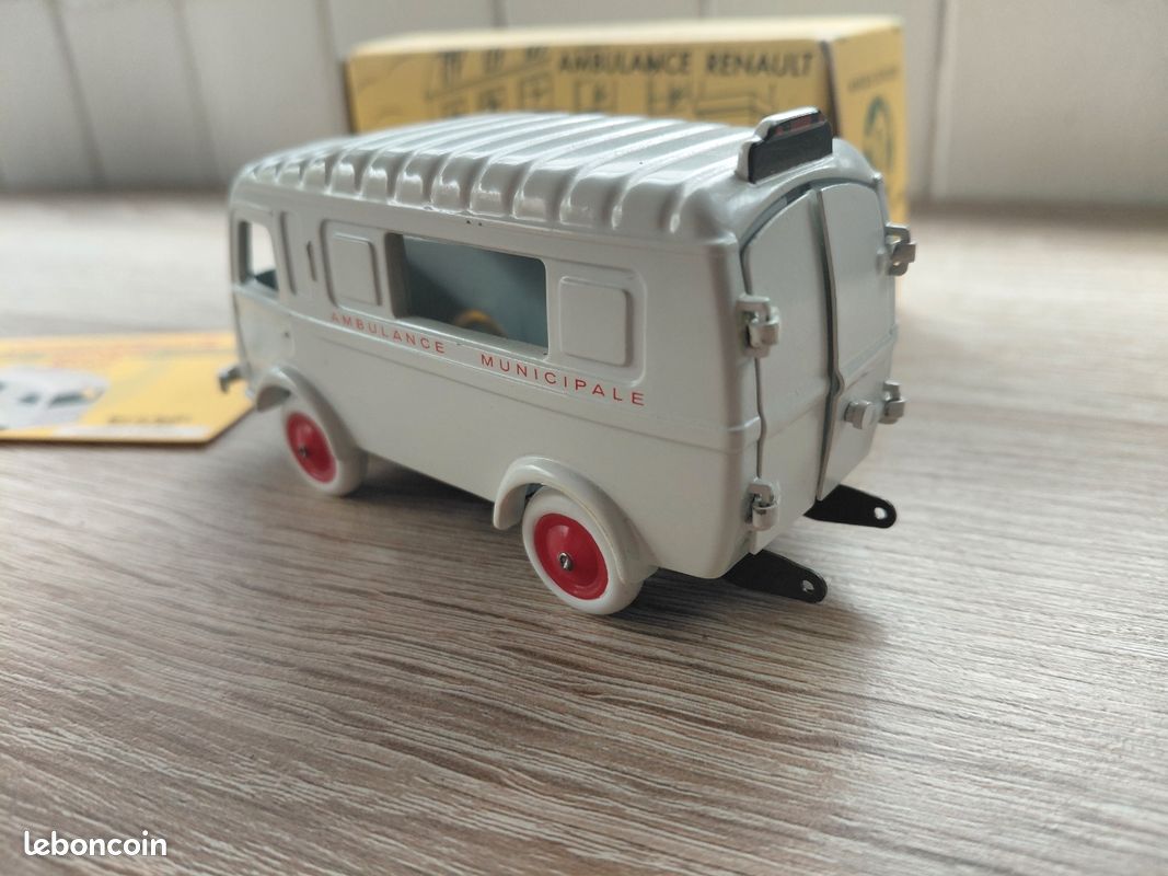Miniature Tracteur de camion Renault T facelift, blanc - Herpa 315081 - francis miniatures