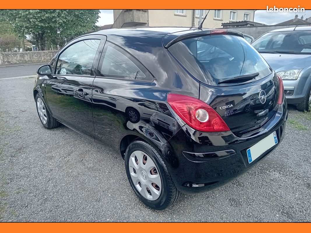Opel Corsa D 1.2i 16v 80cv Enjoy 154 000 Kms (image 4)
