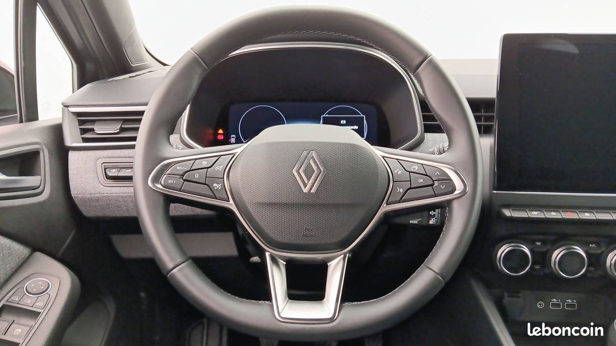 Renault clio tce 90 ch gsr2 techno (image 20)