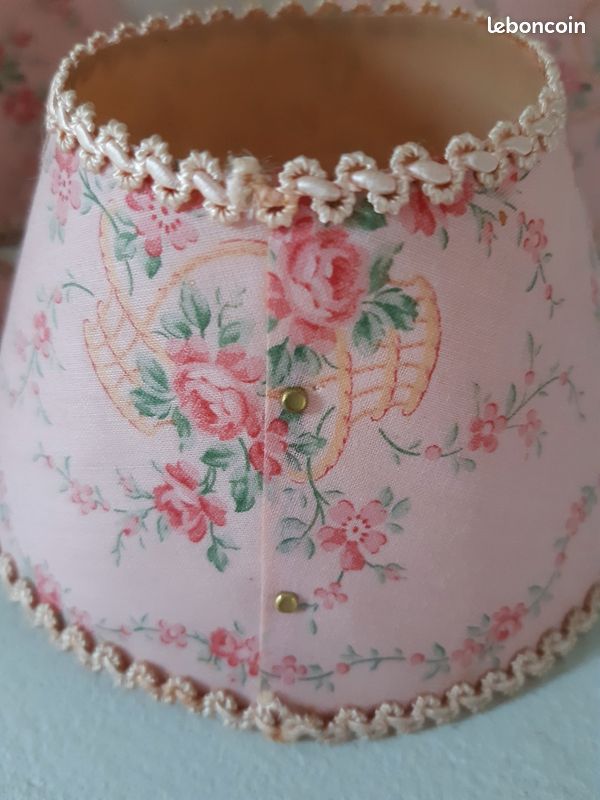 Abat-jour festonné romantique - Côte Ouest Déco