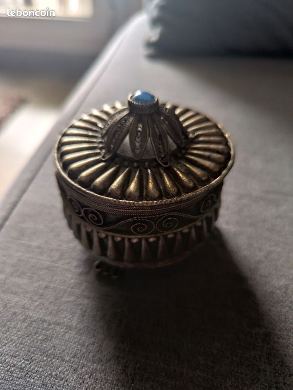 Lot De Bijoux Anciens & Fantaisie - 516gr (argenté, Argent, Acier) - Vintage - A123