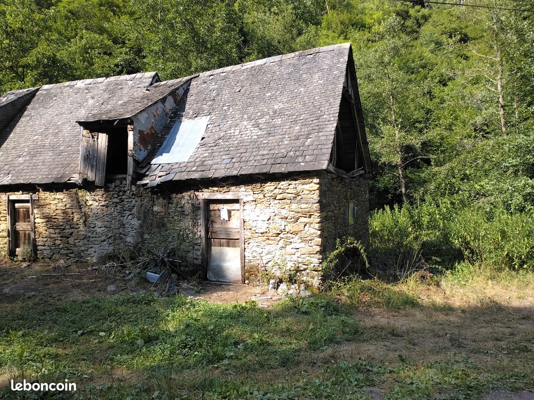 Maison 2 pièces 45 m² · à Sentein · 45 m² · 22 000 €