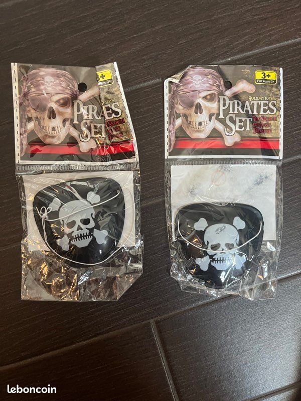 Lot de 2 caches œil de pirate neufs et emballés (image 1)