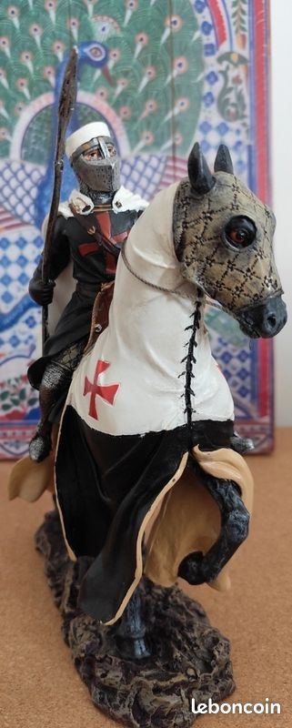 Statue Cavalier Ordre du Temple (image 3)