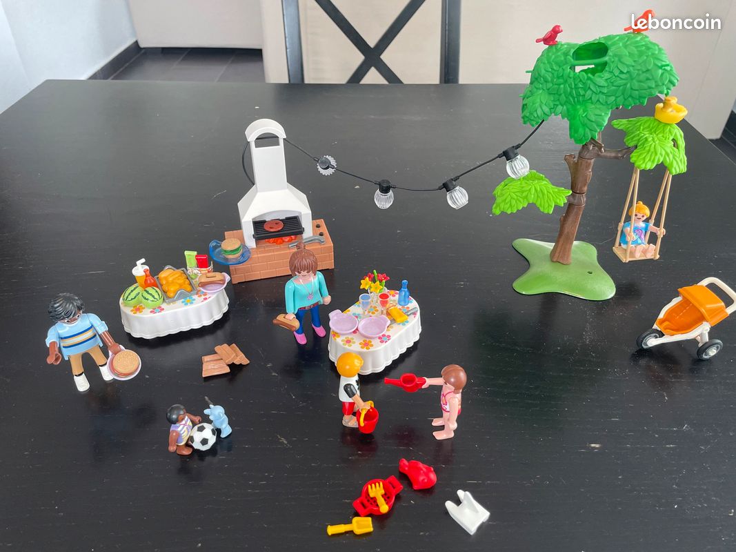 Playmobil City Life Barbecue (image 2)