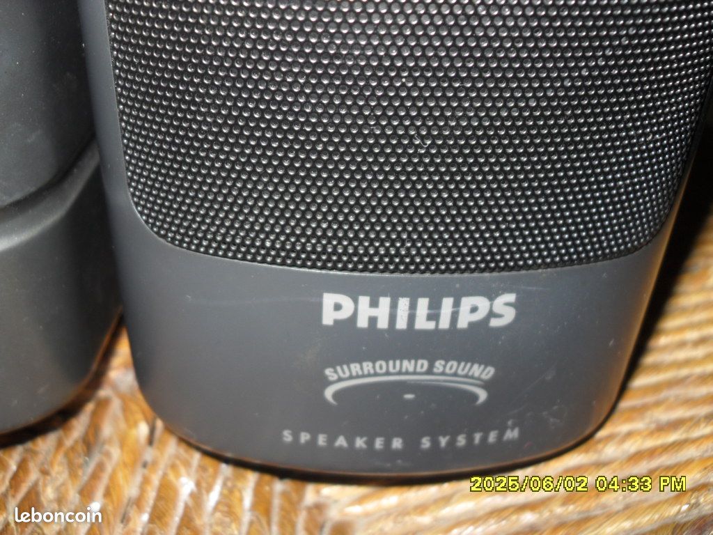 Paire d'enceintes satellites de bar/salon Philips Surround Sound (image 4)