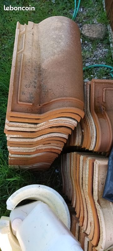 Tuiles à vendre (image 1)
