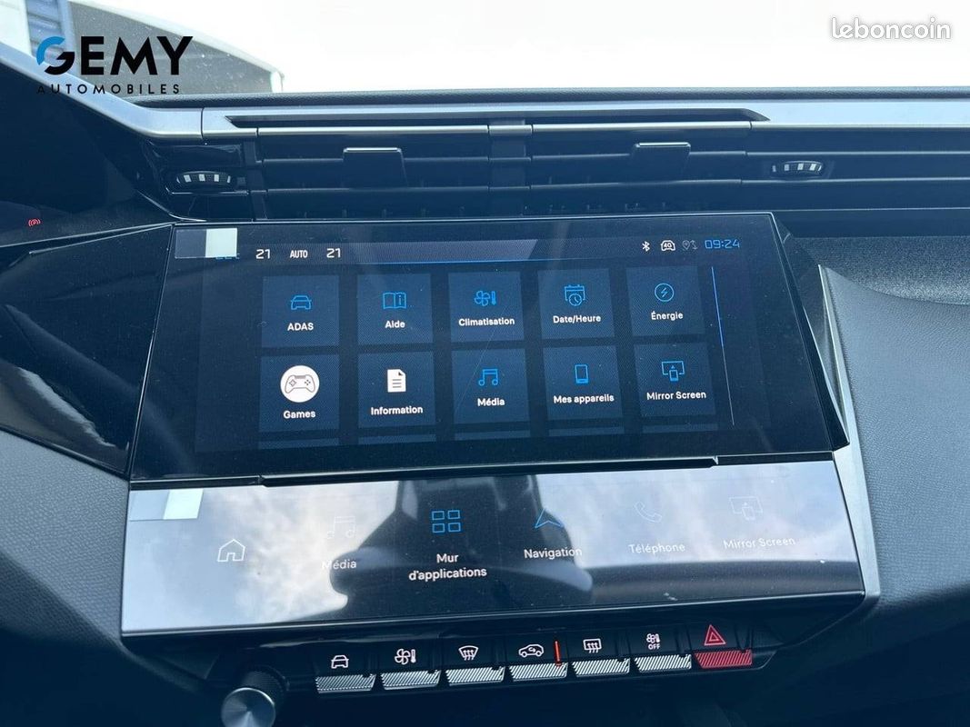 PEUGEOT 308 Plug-in Hybrid 195 ch e-DCS7 Allure (image 18)