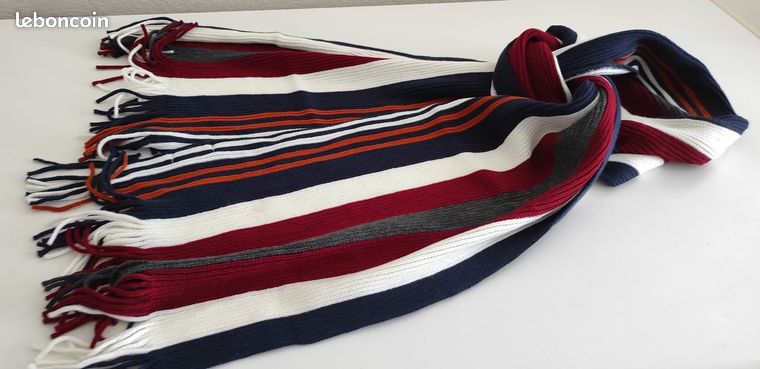 Foulard Bandana CELIO Rouge Avec Motif Ancre - En Coton, Unisexe, Neuf Avec étiquettes