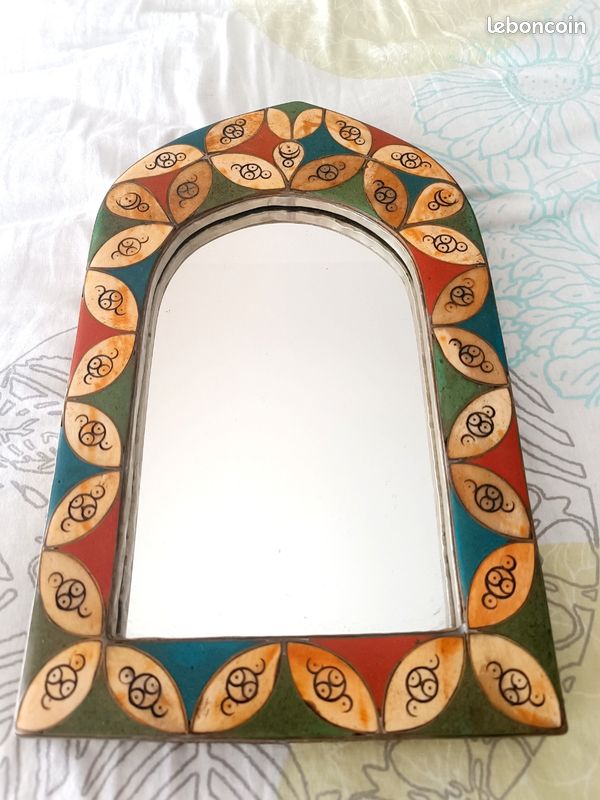 Miroir Design Chameau - SuperCoolCreations