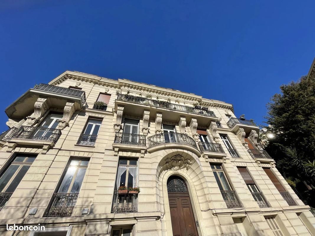 Appartement 4 pièces 145 m² (image 1)