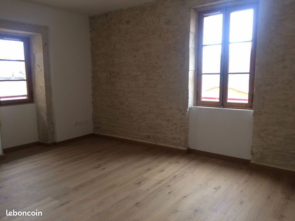 Appartement 1 pièce 39 m² · à Nevers · 39 m² · 470 €