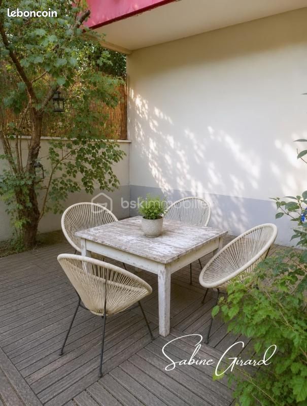 Appartement 5 pièces 144 m² · à Grenoble · 144 m² · 110 000 €