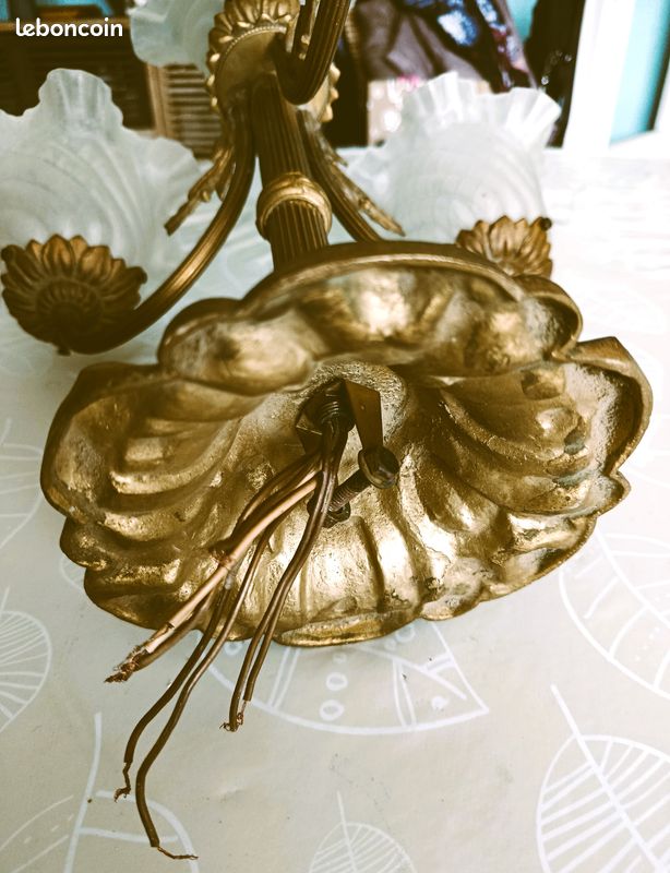 Lustre 4 tulipes . Epoque art nouveau. Parfait état (image 5)