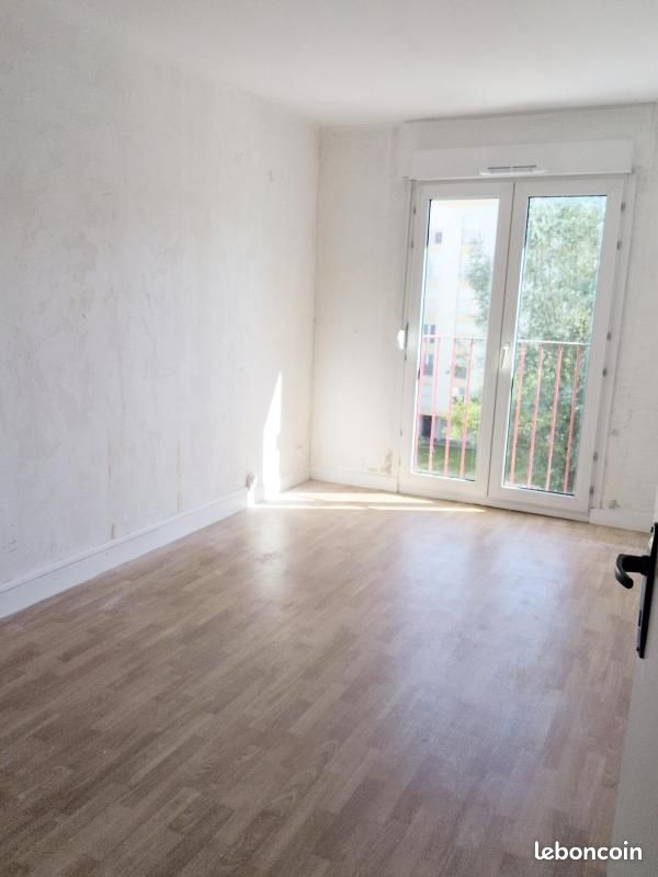 Appartement 1 pièce 84 m² · à Saint-André-les-Vergers · 84 m² · 671 €/mois