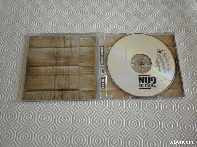 Cd *nu metal 2 (image 2)