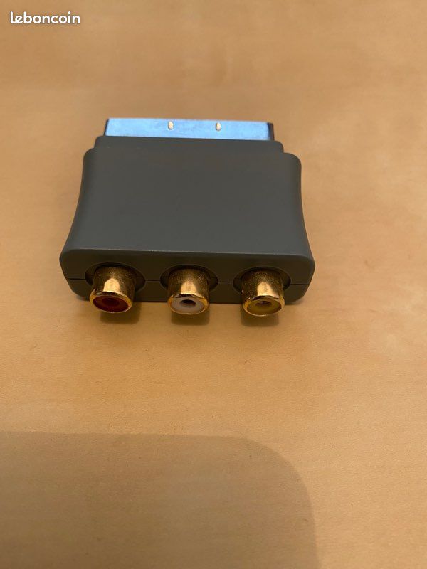 Adaptateur Xbox 360 PERITEL RCA fdp offerts (image 2)