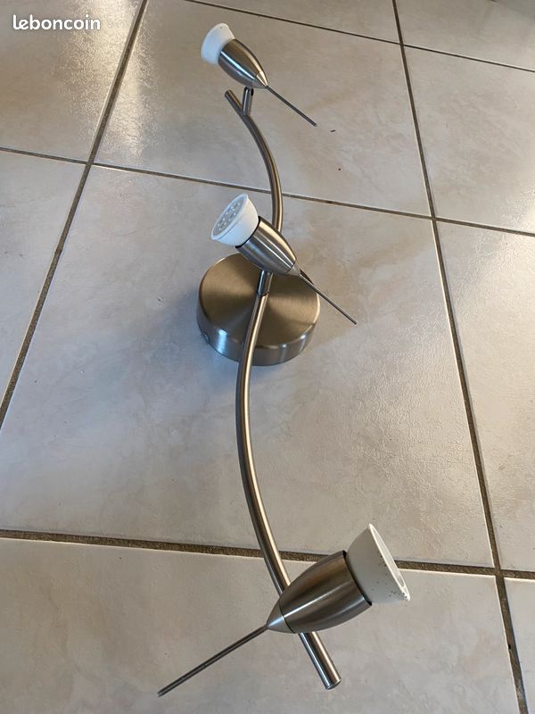 Barre de 3 spots IKEA (image 1)