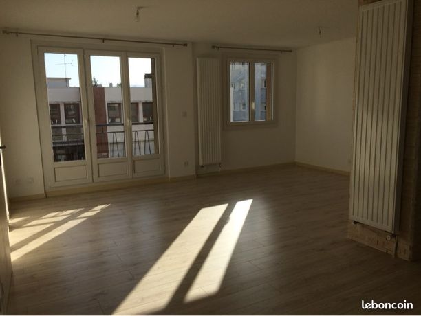 Location T3 Nu de 62 m2 sud de VIENNE
