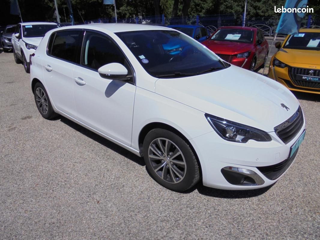 Peugeot 308 130ch SetS BVM6 Allure (image 2)