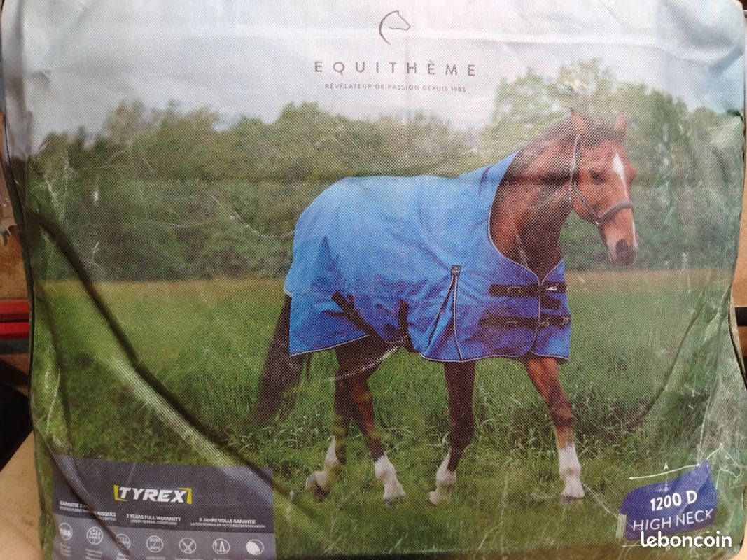 Couverture imperméable -Funny Horses