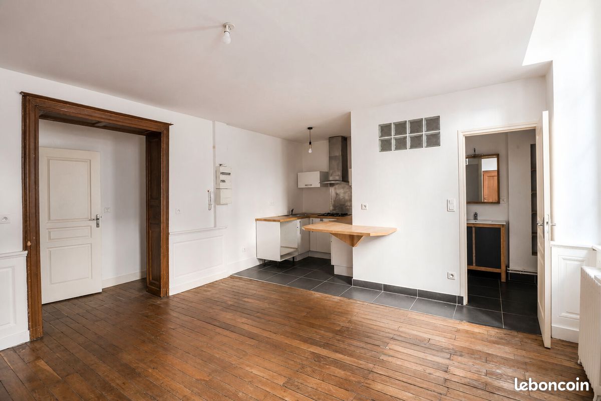 Immeuble 16 pièces 344 m² (image 16)